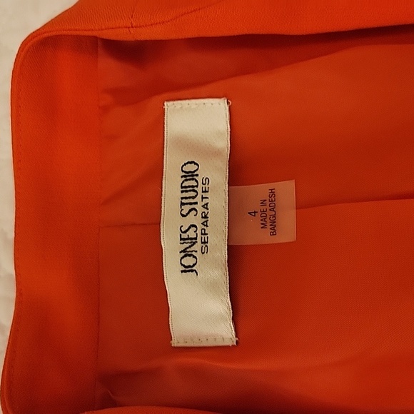 Jones Studio Blazer - Picture 2 of 3